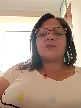 Angie milf50 online show from January 17, 2026, 3:17 pm