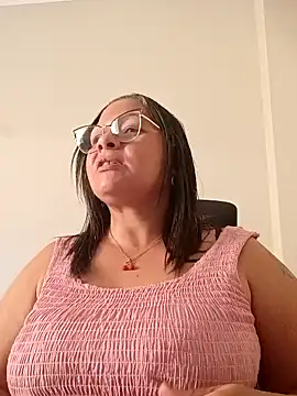 Angie milf50 online show from April 12, 2026, 8:36 pm