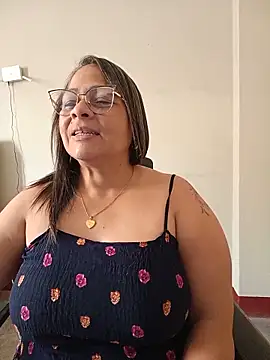 Snapshot of Angie_milf50 chatting on May 26, 2026, 5:09 pm Angie milf50 online show from May 26, 2026, 5:09 pm