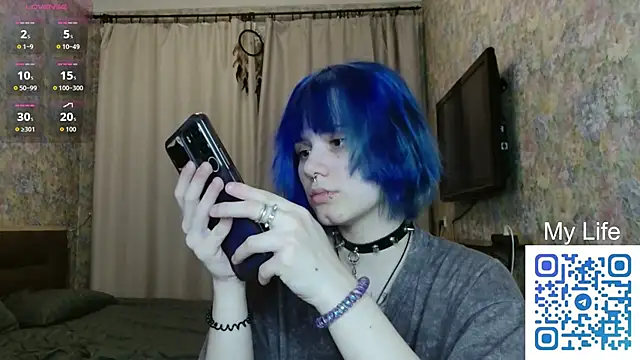 Snapshot of KellePourier chatting on March 21, 2026, 6:44 pm KellePourier online show from March 21, 2026, 6:44 pm