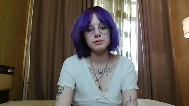 KellePourier online show from May 9, 2026, 7:24 am