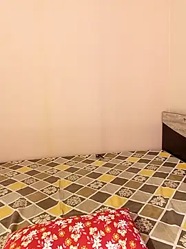 Snapshot of menaxi-baby7 chatting on March 12, 2026, 4:29 am menaxi-baby7 online show from March 12, 2026, 4:29 am