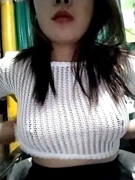 Snapshot of italy-a chatting on October 29, 2025, 2:30 pm italy-a online show from October 29, 2025, 2:30 pm