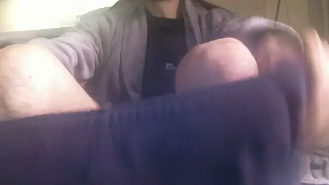 Snapshot of Ash59055 chatting on March 5, 2026, 10:44 am Ash59055 online show from March 5, 2026, 10:44 am