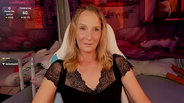 ScarlettPalmer online show from June 10, 2026, 10:58 am