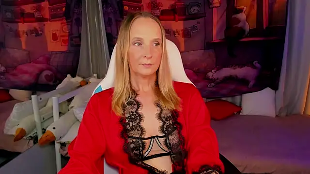 ScarlettPalmer online show from July 25, 2026, 9:51 am