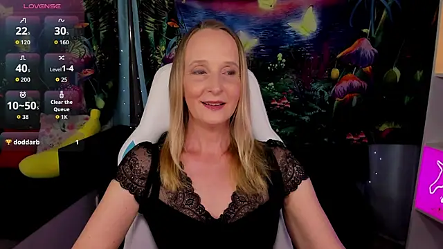 ScarlettPalmer online show from August 6, 2026, 10:06 am