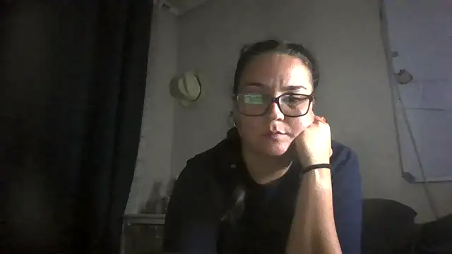 lilMissMarli online show from March 17, 2026, 7:50 pm