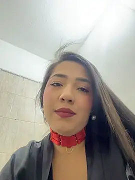 Hannahpradaa  online show from November 8, 2025, 11:54 am