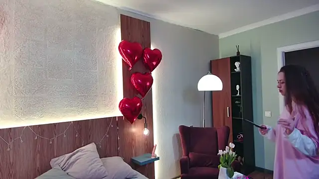 sweetie kathy  online show from March 12, 2026, 8:31 am