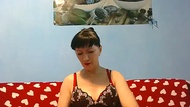 Snapshot of IffetLove42 chatting on June 11, 2026, 8:45 am IffetLove42 online show from June 11, 2026, 8:45 am
