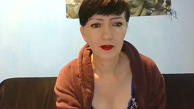 Snapshot of IffetLove42 chatting on June 20, 2026, 7:11 am IffetLove42 online show from June 20, 2026, 7:11 am