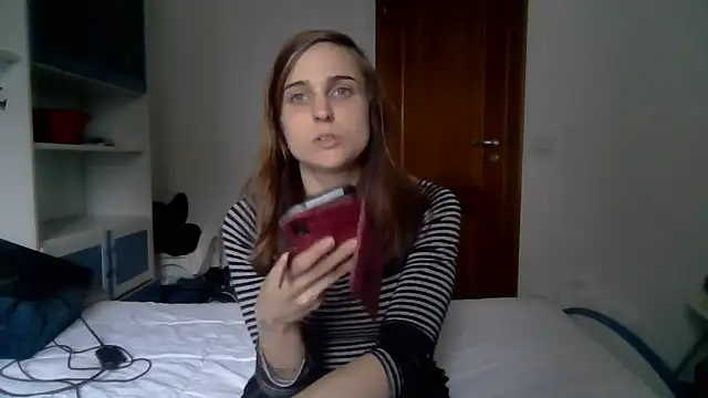 SinnEmily online show from March 7, 2026, 4:26 pm