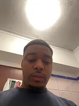 Snapshot of negrinho5 chatting on February 17, 2026, 1:40 pm negrinho5 online show from February 17, 2026, 1:40 pm