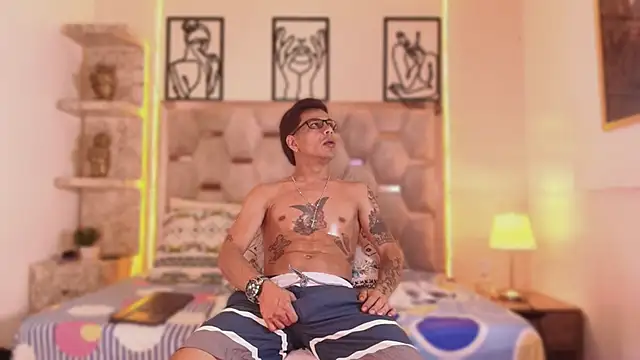 Andrew Haalls online show from January 12, 2026, 8:36 pm