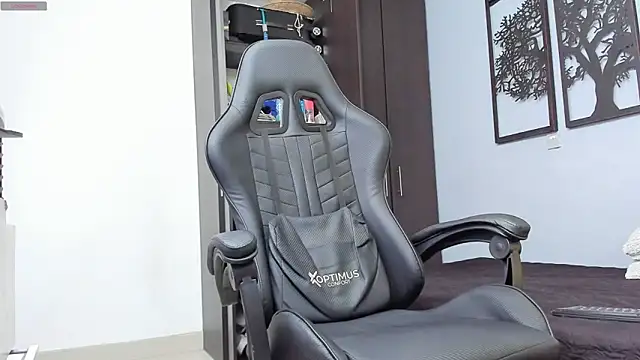 aron-bulgarelli online show from December 13, 2025, 10:15 pm