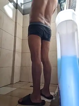 sanz957 online show from April 14, 2026, 3:34 am