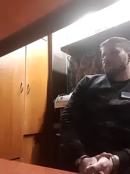 Snapshot of TheSexyMaster chatting on October 29, 2025, 3:58 pm TheSexyMaster online show from October 29, 2025, 3:58 pm