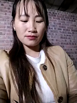 emini-xx online show from November 2, 2025, 9:00 am