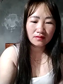 emini-xx online show from February 7, 2026, 11:08 pm