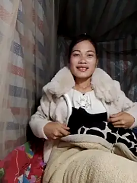 doggy-00 online show from December 16, 2025, 1:05 pm