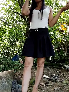 Snapshot of doggy-00 chatting on June 28, 2026, 1:44 am doggy-00 online show from June 28, 2026, 1:44 am