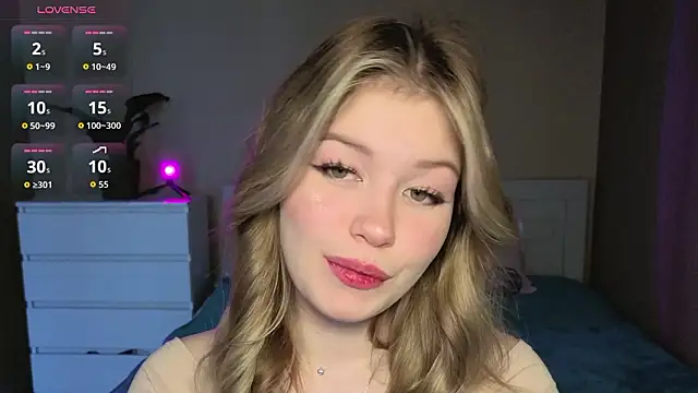 pawsclawss online show from March 3, 2026, 4:51 am