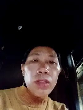 bella-la online show from December 5, 2025, 1:25 am