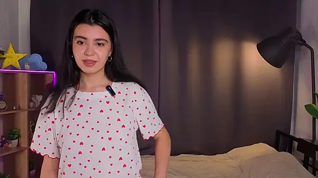 Snapshot of GemmaGlory chatting on October 28, 2025, 4:05 am GemmaGlory online show from October 28, 2025, 4:05 am