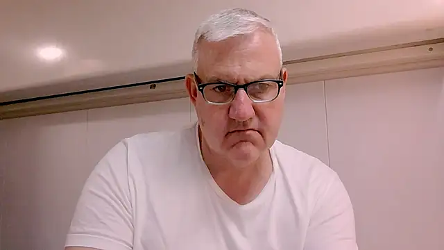 Diegoriv71 online show from May 11, 2026, 12:16 am