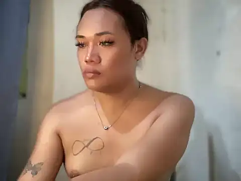 untouchable mia online show from February 3, 2026, 4:21 am