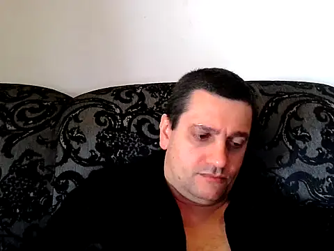 Snapshot of Alex-Naturista chatting on May 18, 2026, 1:28 pm Alex-Naturista online show from May 18, 2026, 1:28 pm