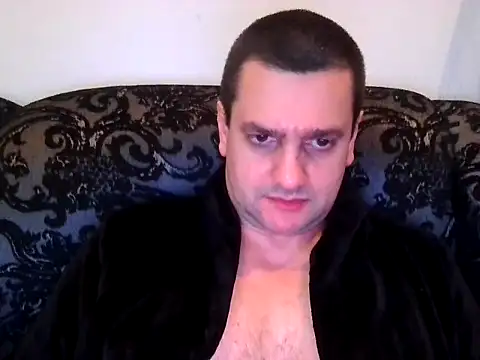 Snapshot of Alex-Naturista chatting on June 8, 2026, 11:21 am Alex-Naturista online show from June 8, 2026, 11:21 am