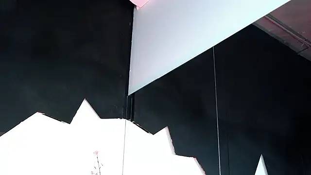 NattyMoonx online show from March 16, 2026, 7:56 am