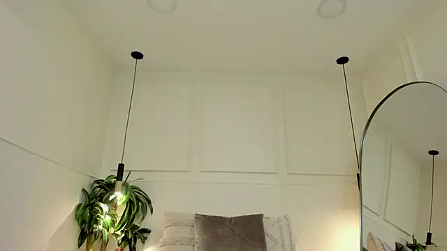 AmberrMoore  online show from February 5, 2026, 1:27 pm