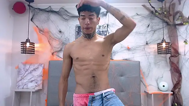 mike mhoran online show from October 29, 2025, 12:07 pm