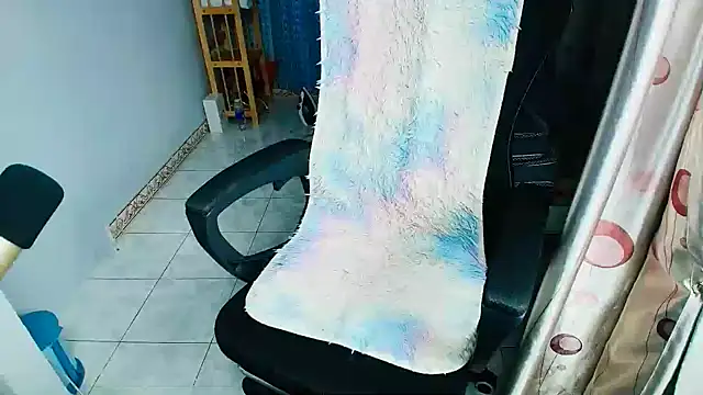 Fiona1010 online show from January 9, 2026, 1:08 am