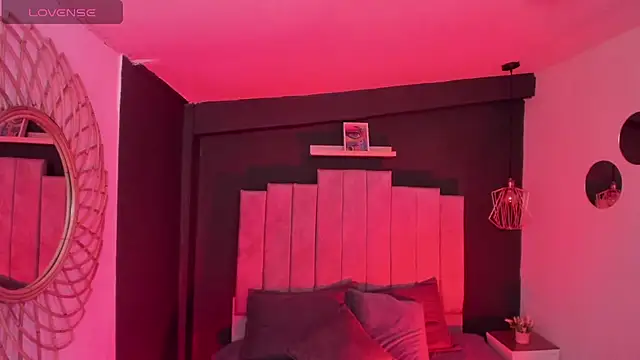 Snapshot of mia_jagger chatting on March 2, 2026, 8:48 pm mia jagger online show from March 2, 2026, 8:48 pm