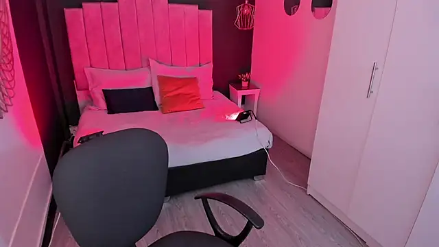 Snapshot of mia_jagger chatting on March 21, 2026, 8:56 pm mia jagger online show from March 21, 2026, 8:56 pm