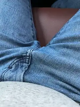 EchoVibe 86 online show from November 26, 2025, 2:29 pm