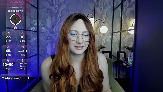 Liana Ln online show from November 29, 2025, 3:26 pm