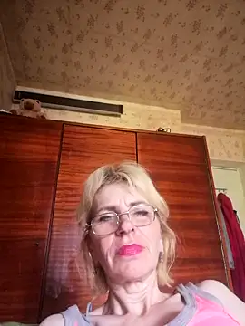 Snapshot of Georgette466 chatting on June 28, 2026, 8:42 am Georgette466 online show from June 28, 2026, 8:42 am
