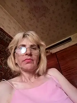 Snapshot of Georgette466 chatting on July 4, 2026, 3:18 pm Georgette466 online show from July 4, 2026, 3:18 pm