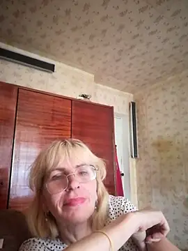 Snapshot of Georgette466 chatting on July 6, 2026, 3:03 pm Georgette466 online show from July 6, 2026, 3:03 pm