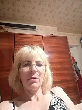 Snapshot of Georgette466 chatting on July 11, 2026, 2:25 am Georgette466 online show from July 11, 2026, 2:25 am