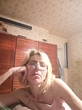 Snapshot of Georgette466 chatting on August 1, 2026, 2:33 am Georgette466 online show from August 1, 2026, 2:33 am