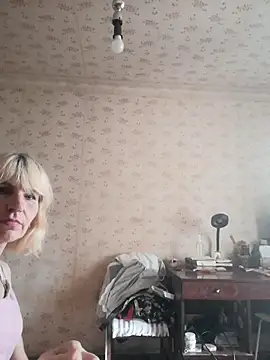 Snapshot of Georgette466 chatting on August 6, 2026, 1:02 pm Georgette466 online show from August 6, 2026, 1:02 pm