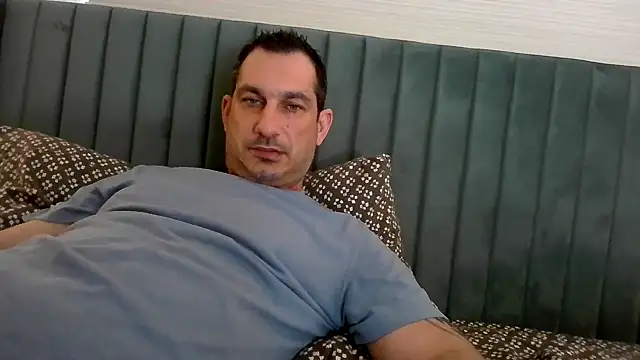 Snapshot of ckraiders84 chatting on March 9, 2026, 9:52 pm ckraiders84 online show from March 9, 2026, 9:52 pm