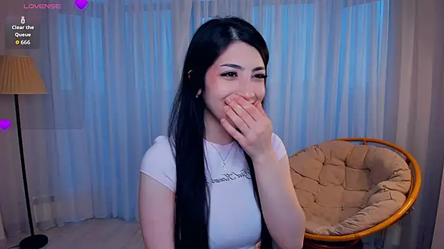 TonjaNeace online show from December 4, 2025, 4:44 am