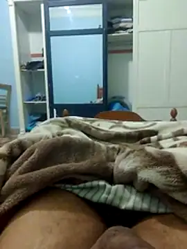 Ayoub ben27 online show from April 19, 2026, 6:21 pm